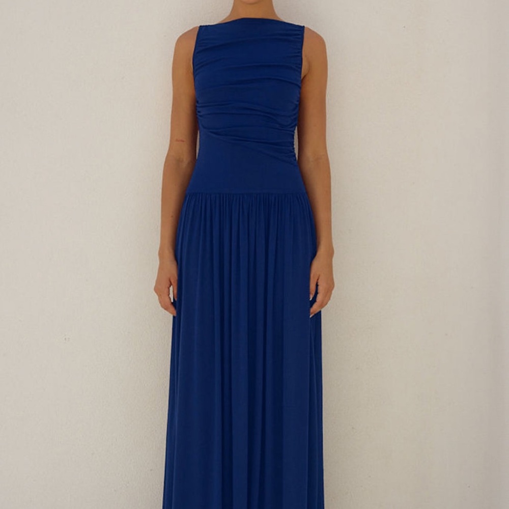 NALLA Maxi Dress